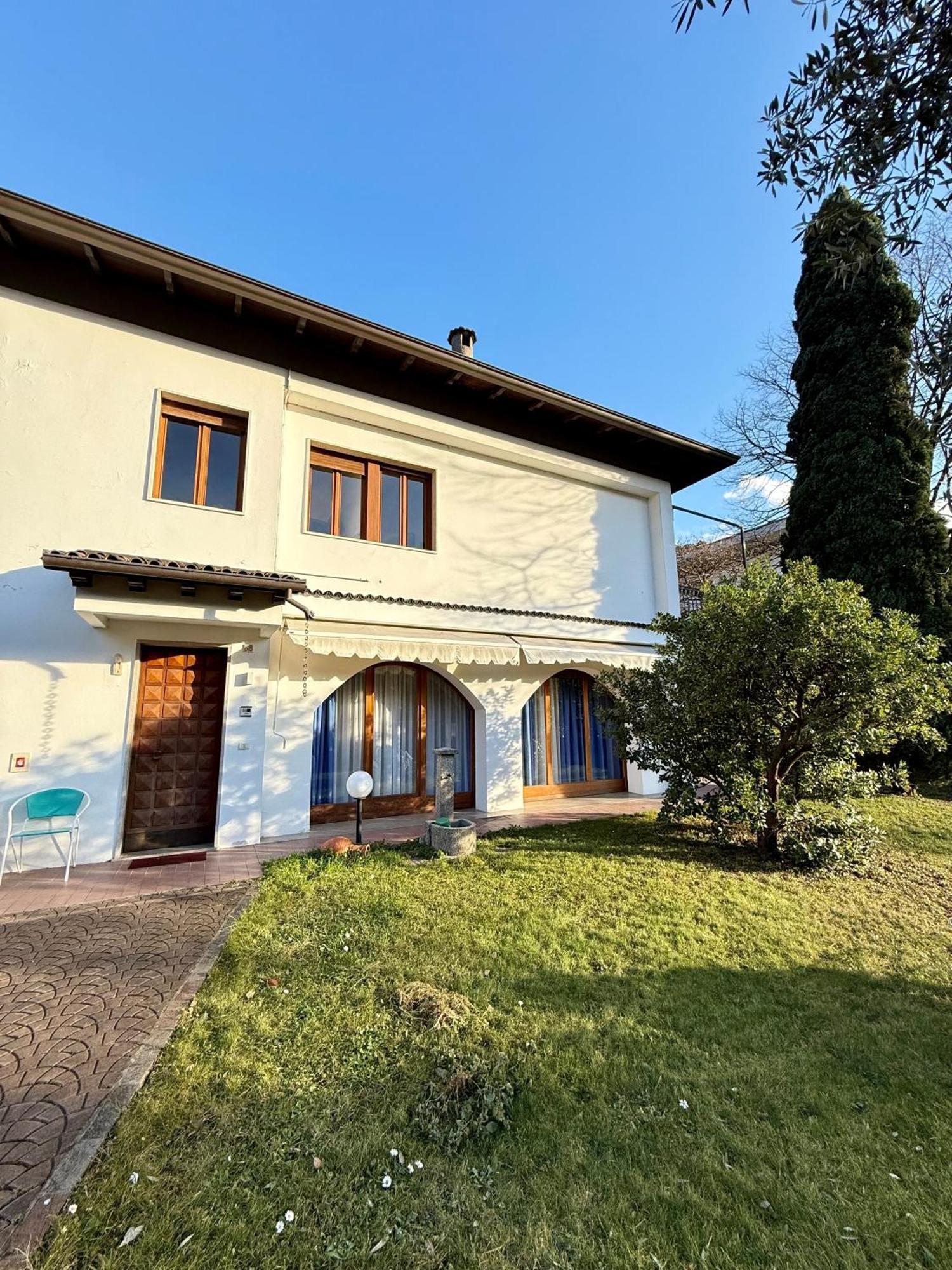 Casa Vittoria Apartment Torbole Sul Garda Екстериор снимка